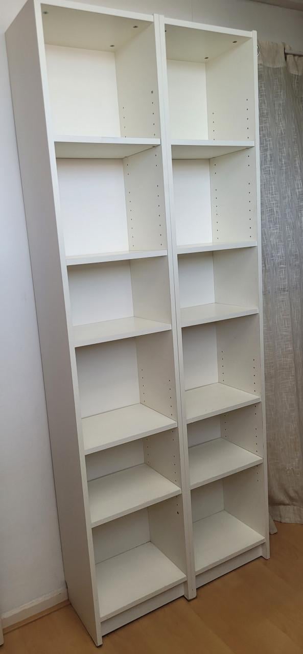 Billy (boeken)kast wit 2 stuks totaal €25