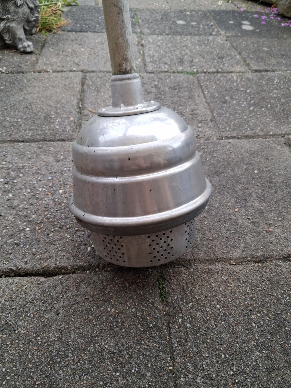 Oude wasstamper