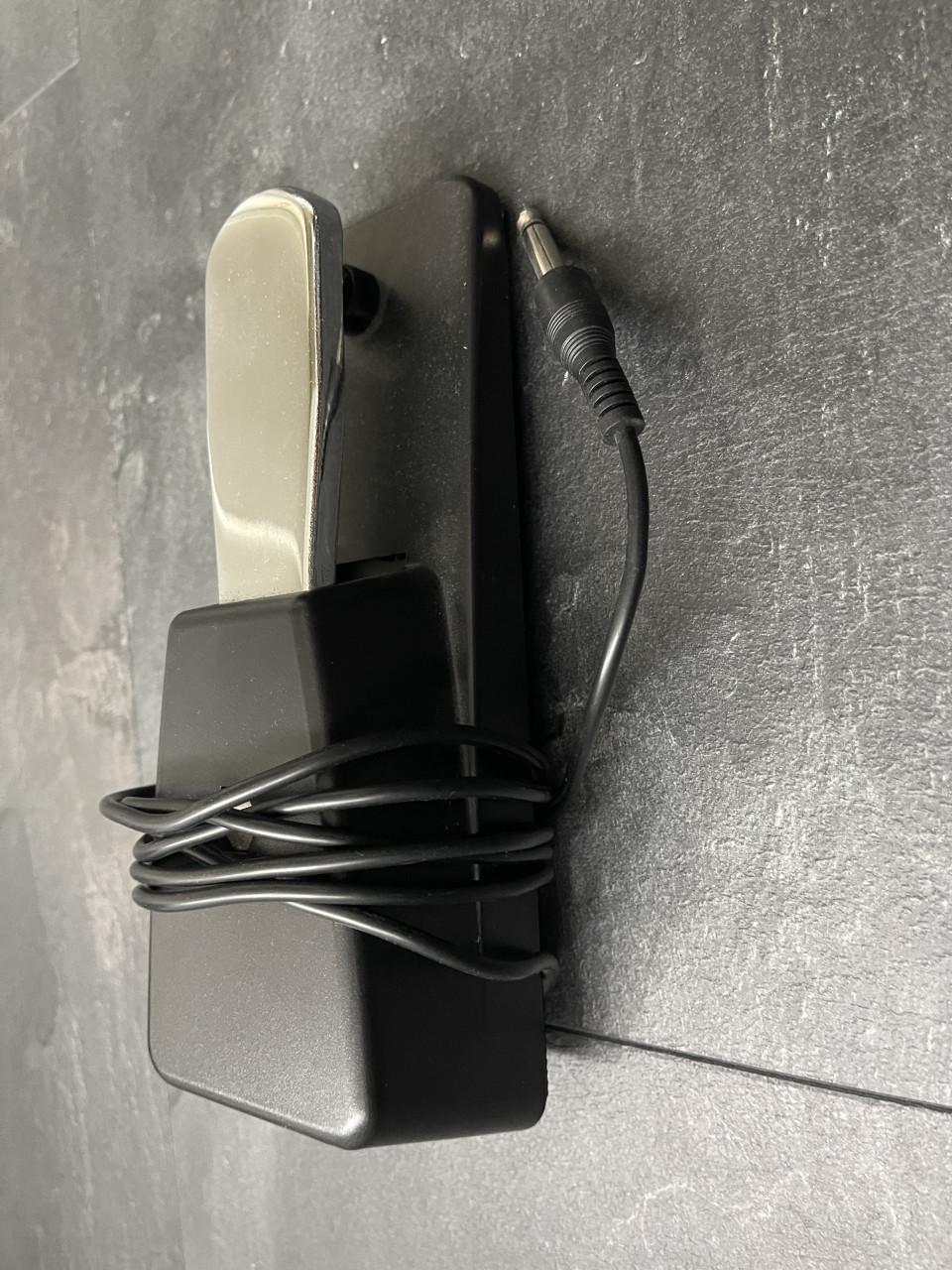 Keyboard voetpendaal