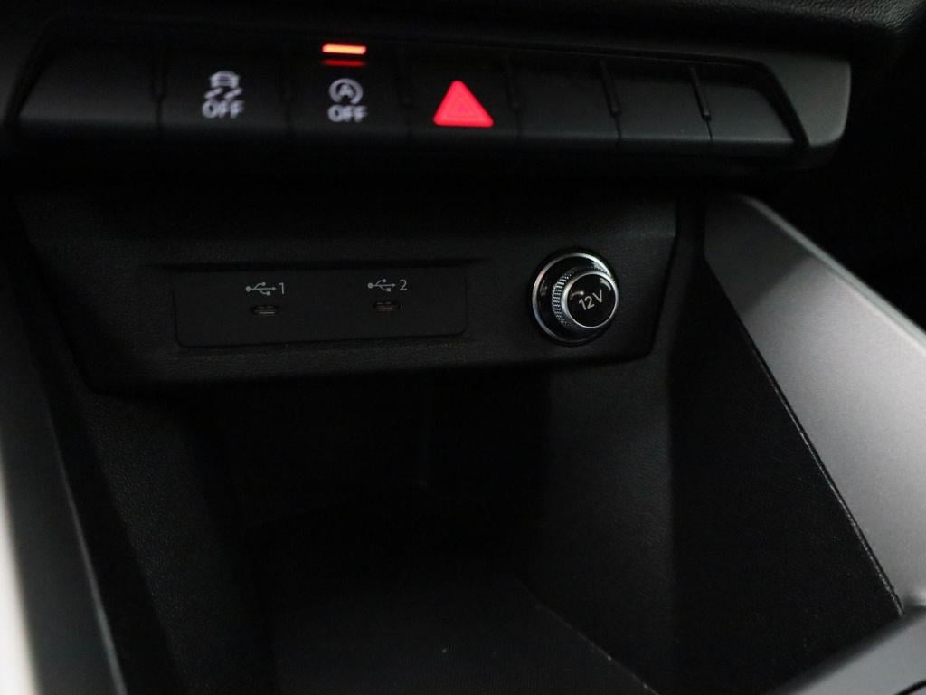 Audi A1 Sportback 25 tfsi pro line | apple carplay / android auto | cruise 