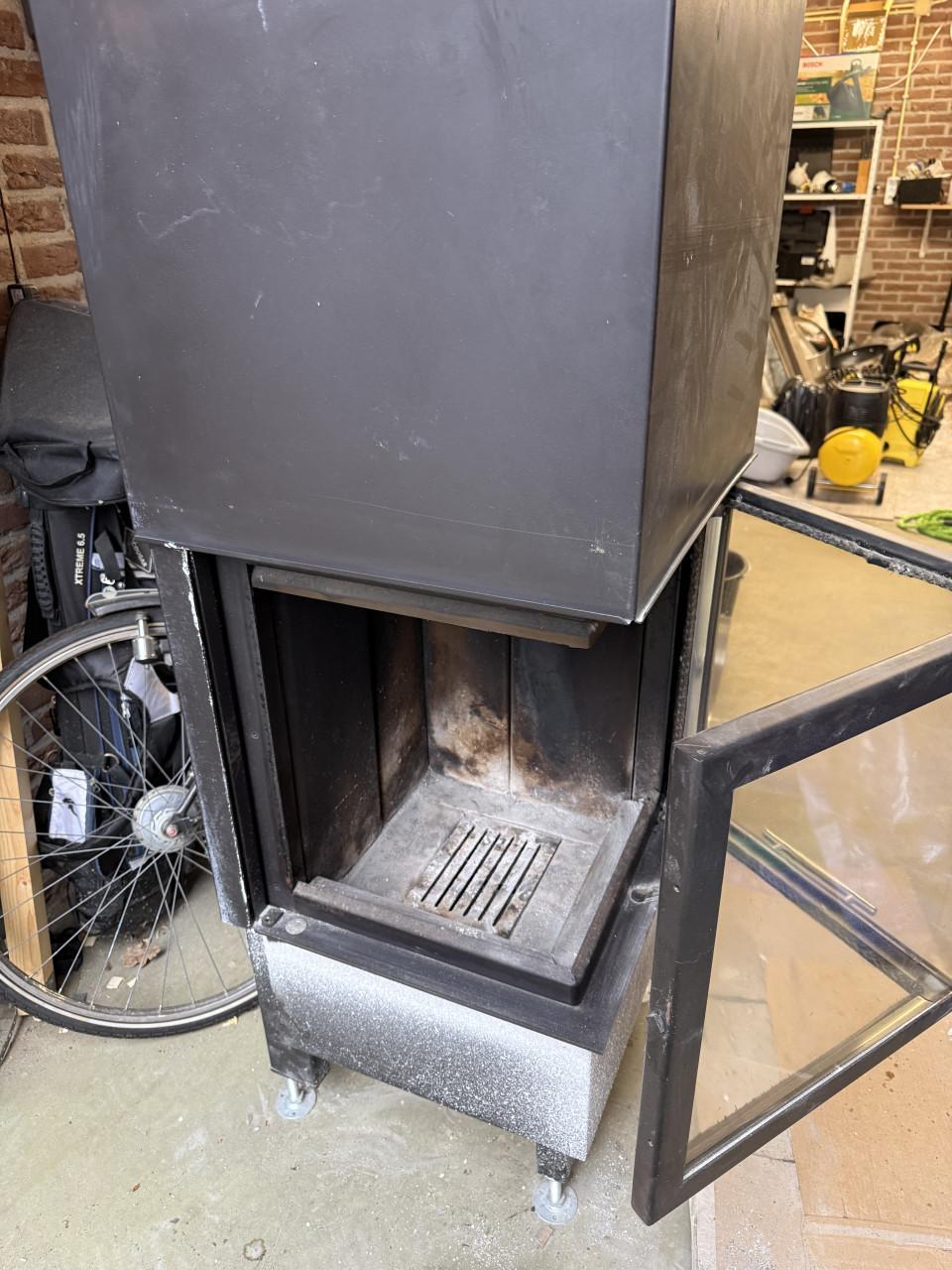 Stalen inbouw open haard