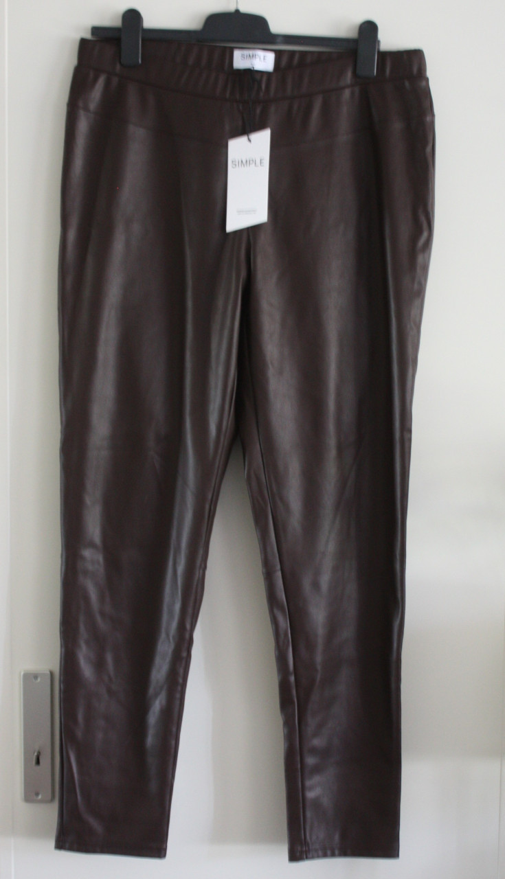 Nieuwe zwarte lederlook broek bruin paars maat xxl