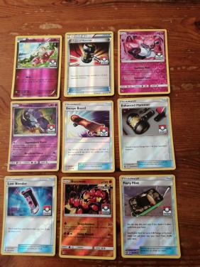 Pokemon : 37 League Promo's  -  mint