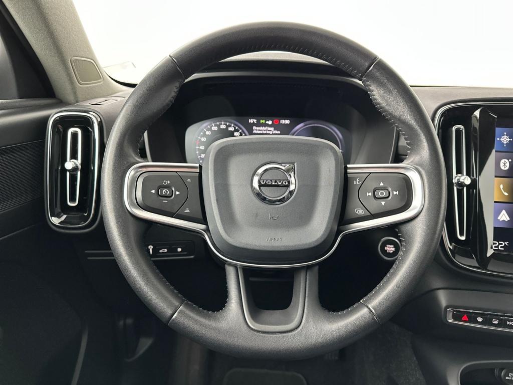 Volvo XC40 t5 262pk recharge inscription| pano| adap.cruise| leder| camera|