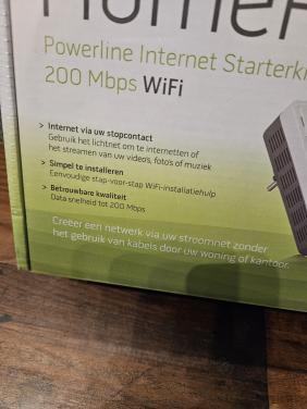 HomePlug Powerline Internet Starterkit 200 Mbps WiFi