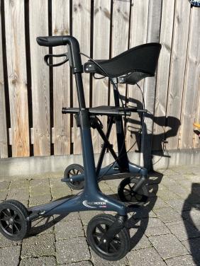 Rollator blauw carbon lichtgewicht