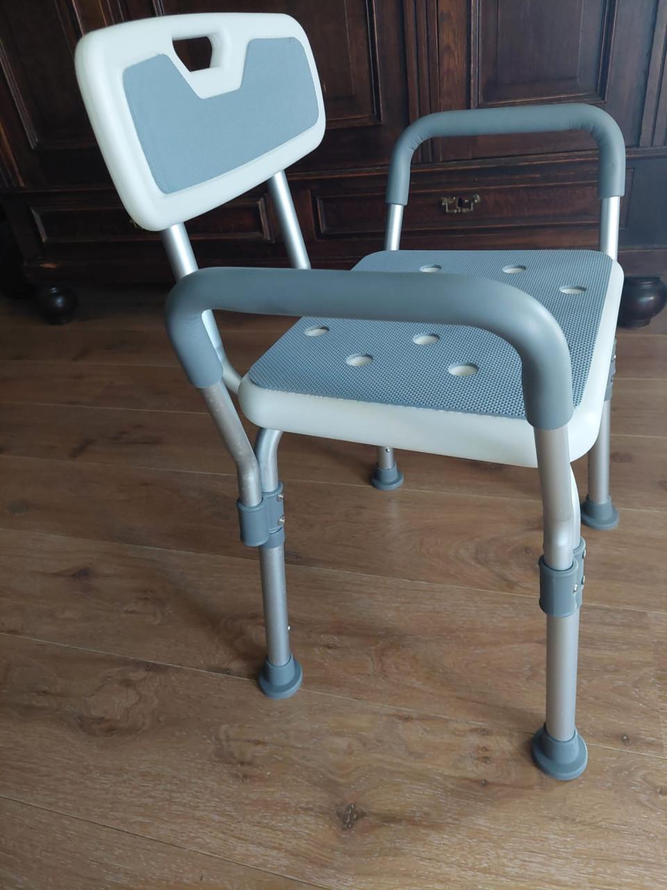Douche stoel.  als nieuw.