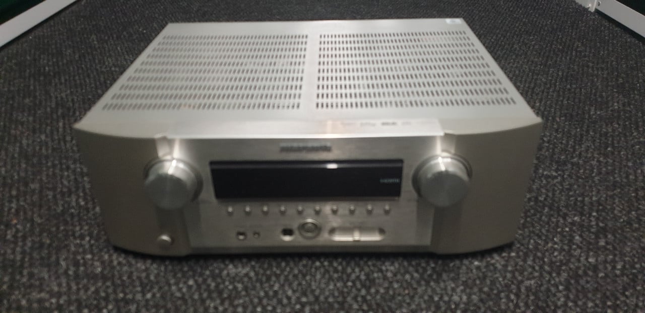 Homecinema system Marantz met Onkyo speakers
