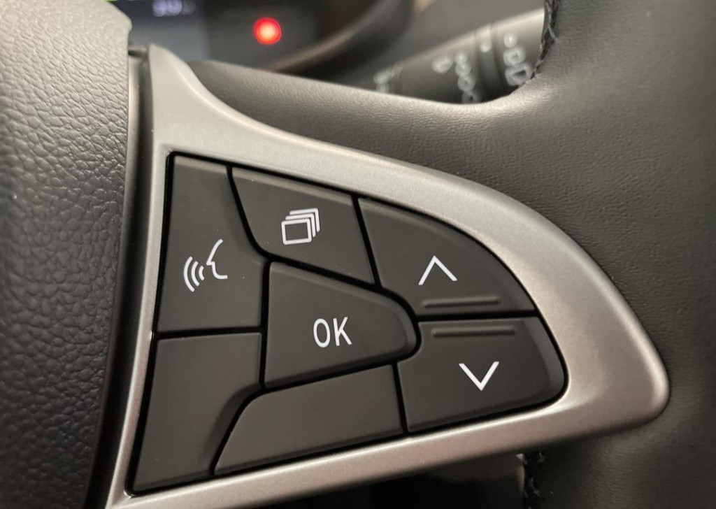 Dacia Jogger 1.6 hybrid 140 extreme 5p. - pack media nav