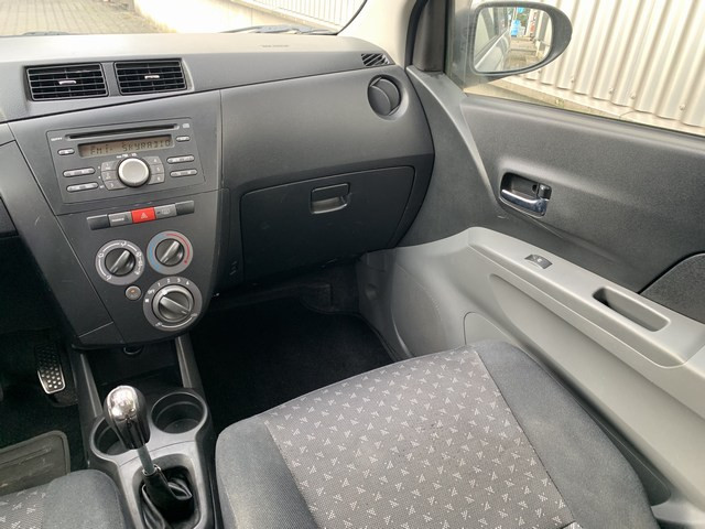 Daihatsu Cuore 1.0 - v e r k o c h t