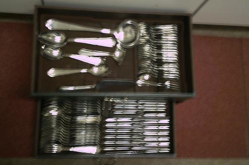 Luxe 12-persoons gevulde BESTEKKOFFER - inox 18/10