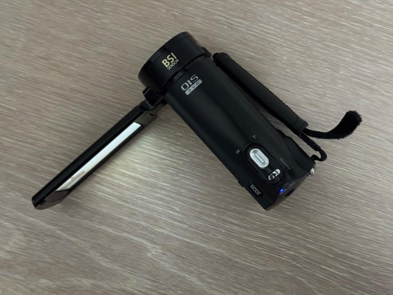 Complete Samsung HMX-H300 camcorder