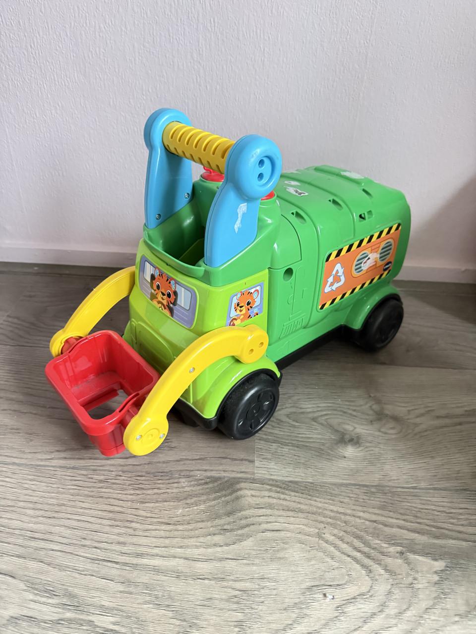 Vrachtwagen v tech