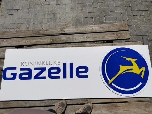 GAZELLE RECLAME BORD