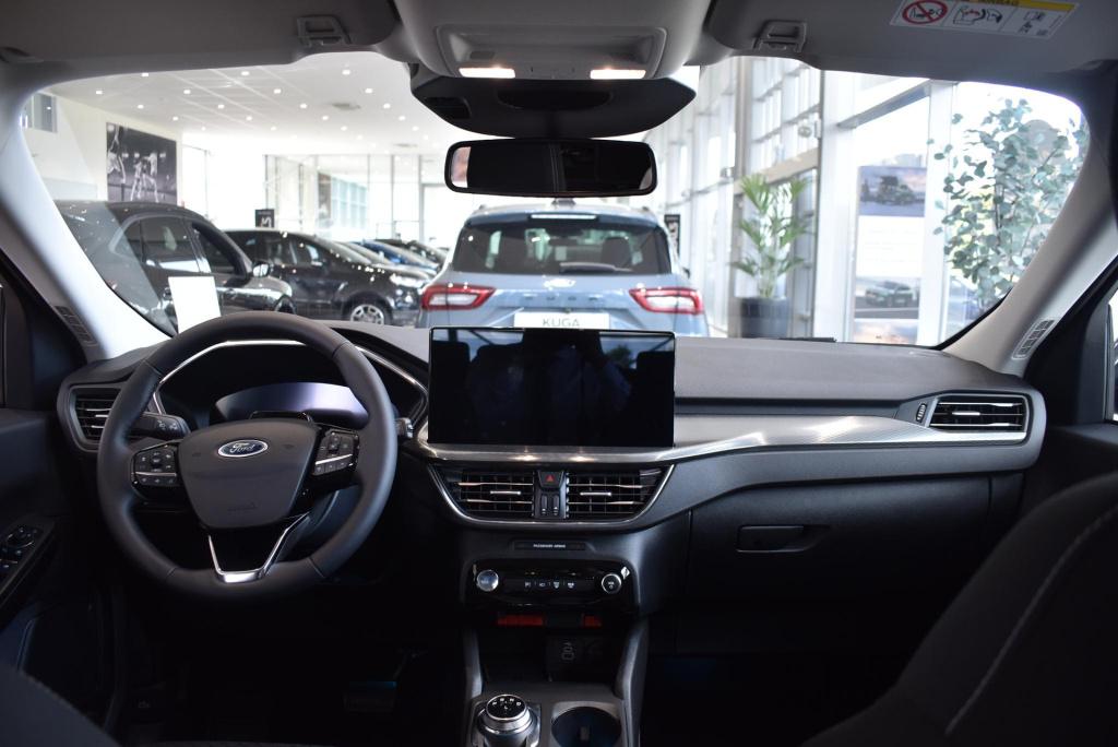 Ford Kuga 2.5 phev titanium | showroom voorraad | all-season banden | elekt