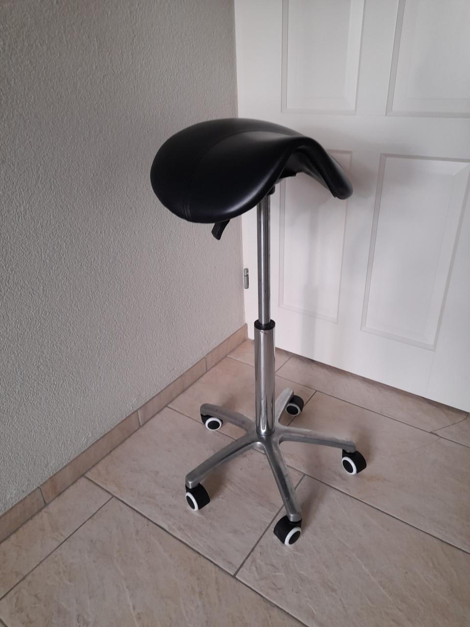 Zadelkruk (in goede staat ) hoogte verstelbaar!