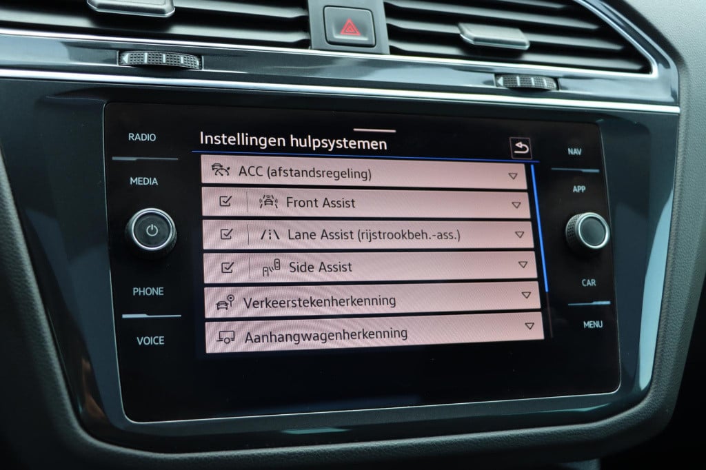 Volkswagen Tiguan 1.4 tsi ehybrid elegance 245pk dsg6