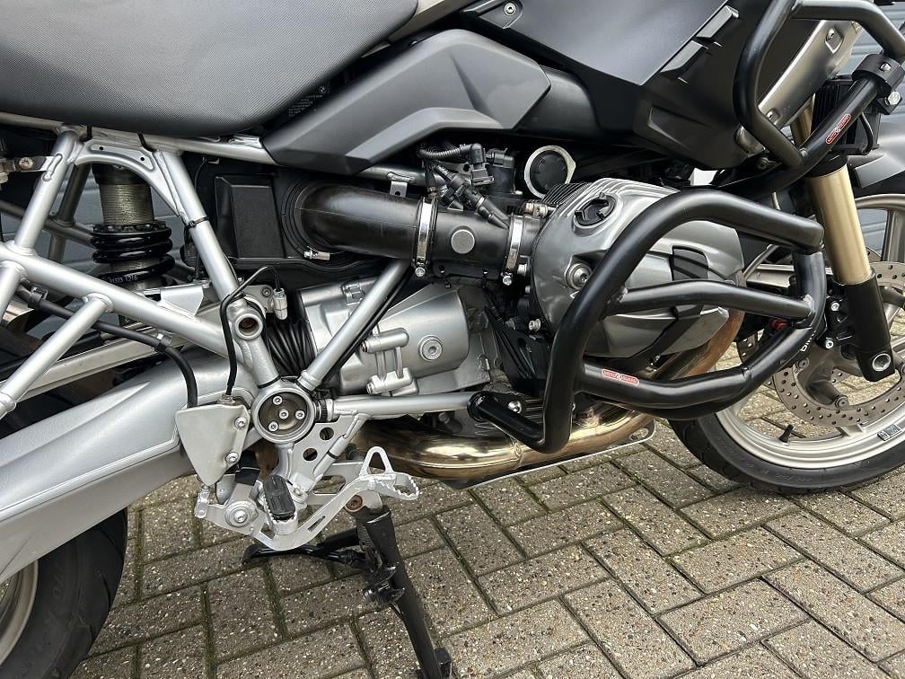 BMW R1200GS uit 2010 met 55dkm, kofferset, valbeugels etc. €7250,-
