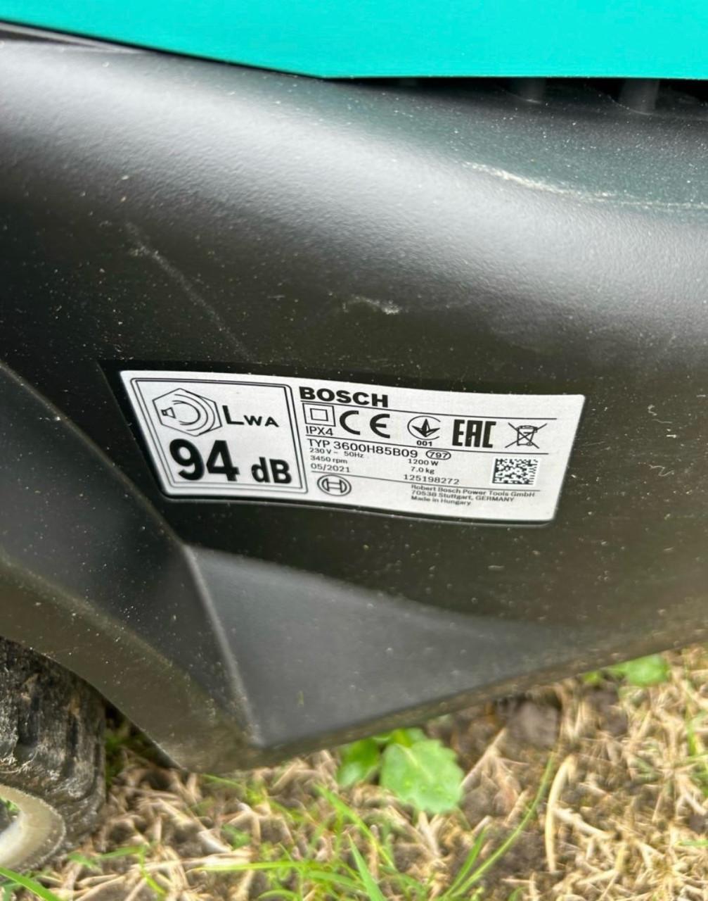 Bosch grasmaaier Zo goed als nieuw !