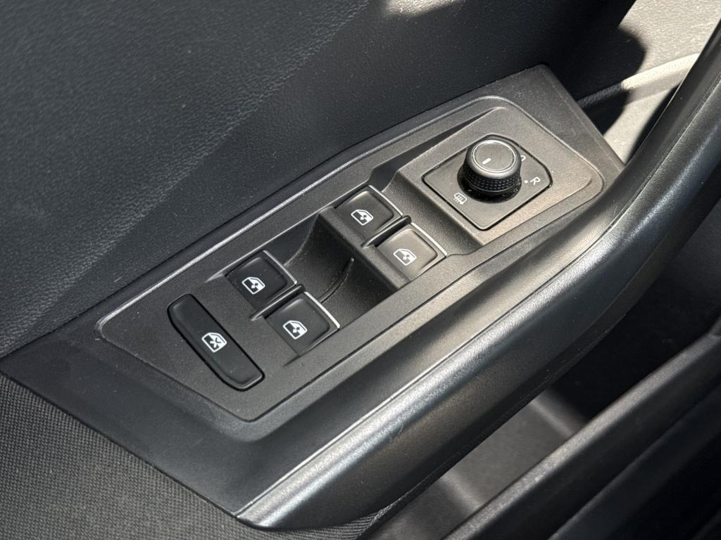Volkswagen T-roc 1.0 tsi style | adapt. cruisec. | navi | carplay | pdc