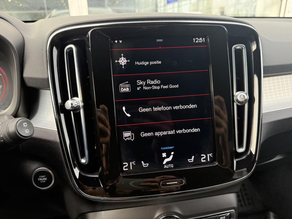 Volvo XC40 t2 129pk aut8 momentum pro| adap.cruise| camera| standkachel| st