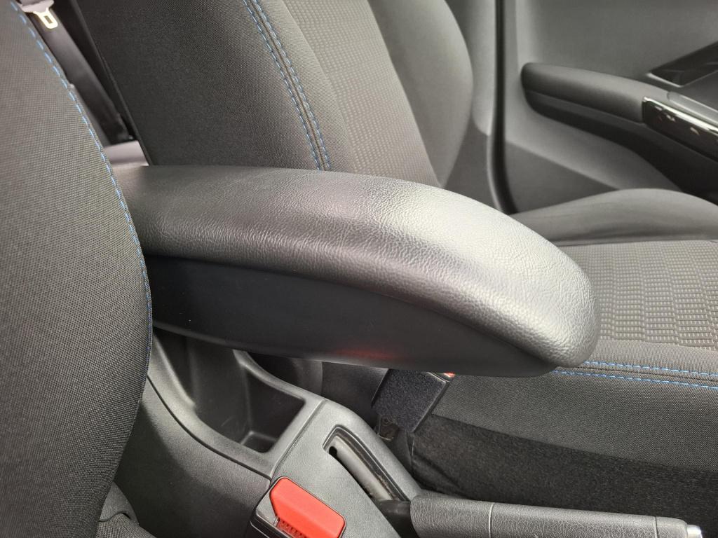 Peugeot 208 1.2 signature nav/airco/cruise/park