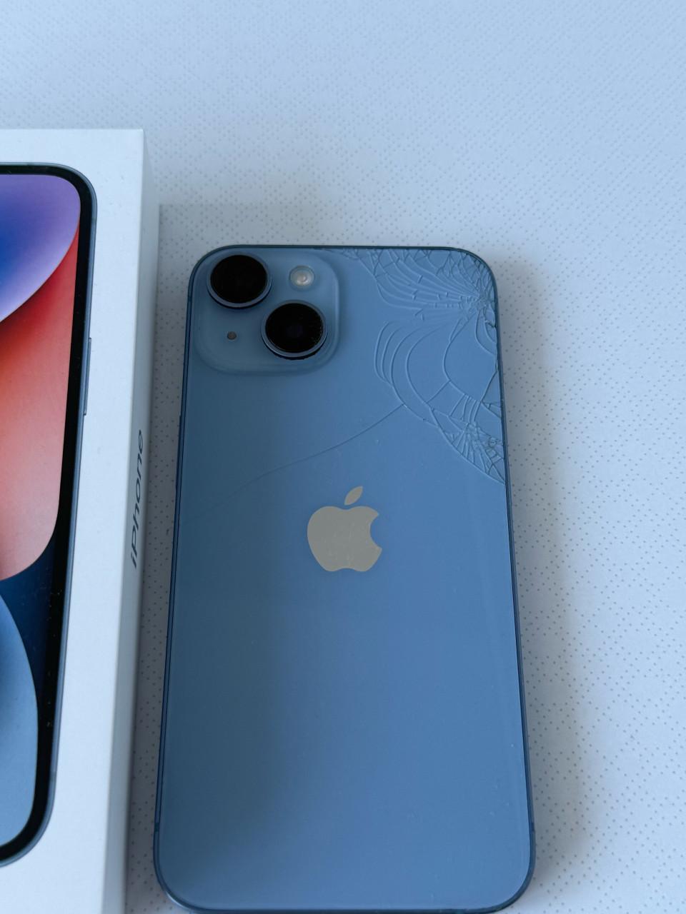 Lichtblauwe iphone 14 128GB