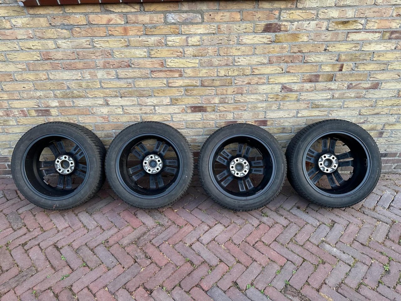 Velgen + winterbanden 16 inch 5x100 (VW polo, Seat Ibiza)