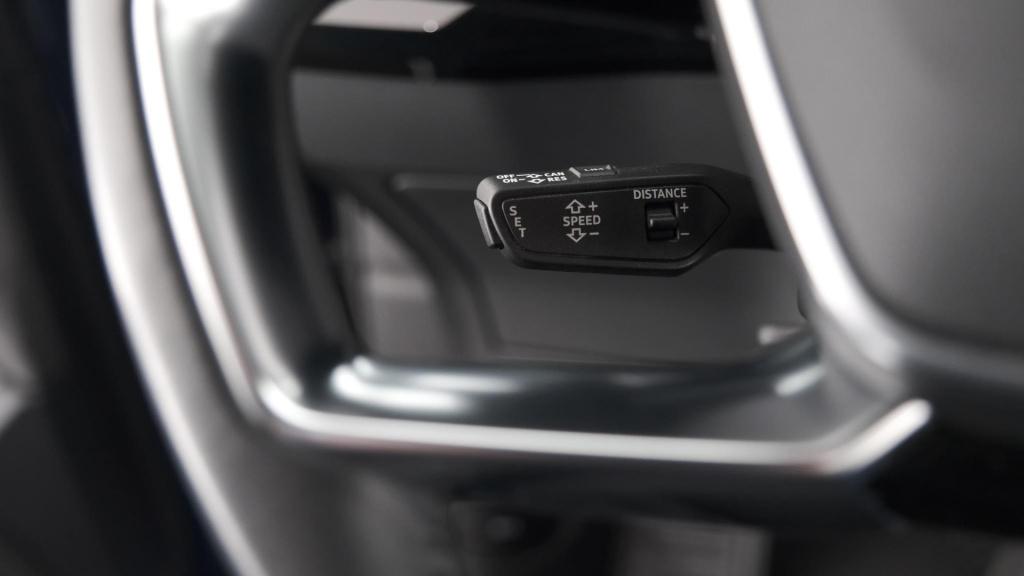 Audi E-tron sportback 55 quattro s edition 95 kwh 408 pk| head-up display |