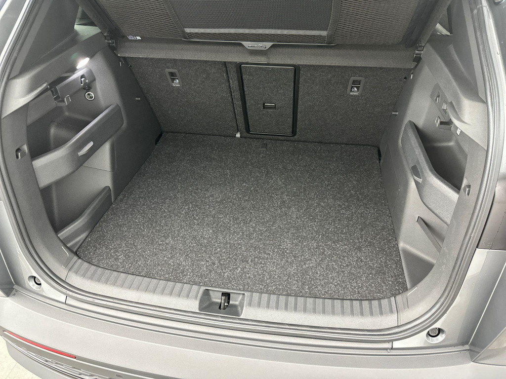 Skoda Elroq sportline elektromotor 210 kw / 286 pk suv elektri