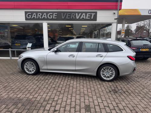 BMW 3-serie touring 330e high executive