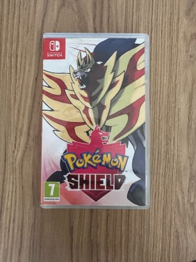 Pokemon Shield Nintendo Switch