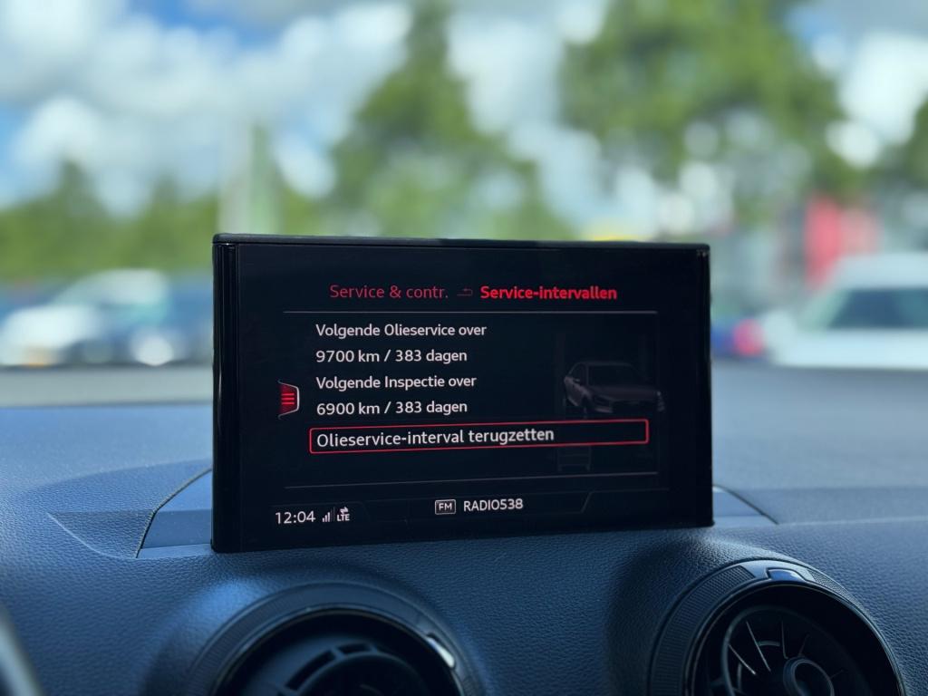 Audi Q2 1.4 tfsi sport * sportstoelen * clima * pdc 2x