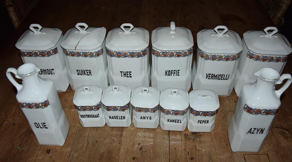 *~* Oude Voorraadpotten kruiden *~* Victoria China