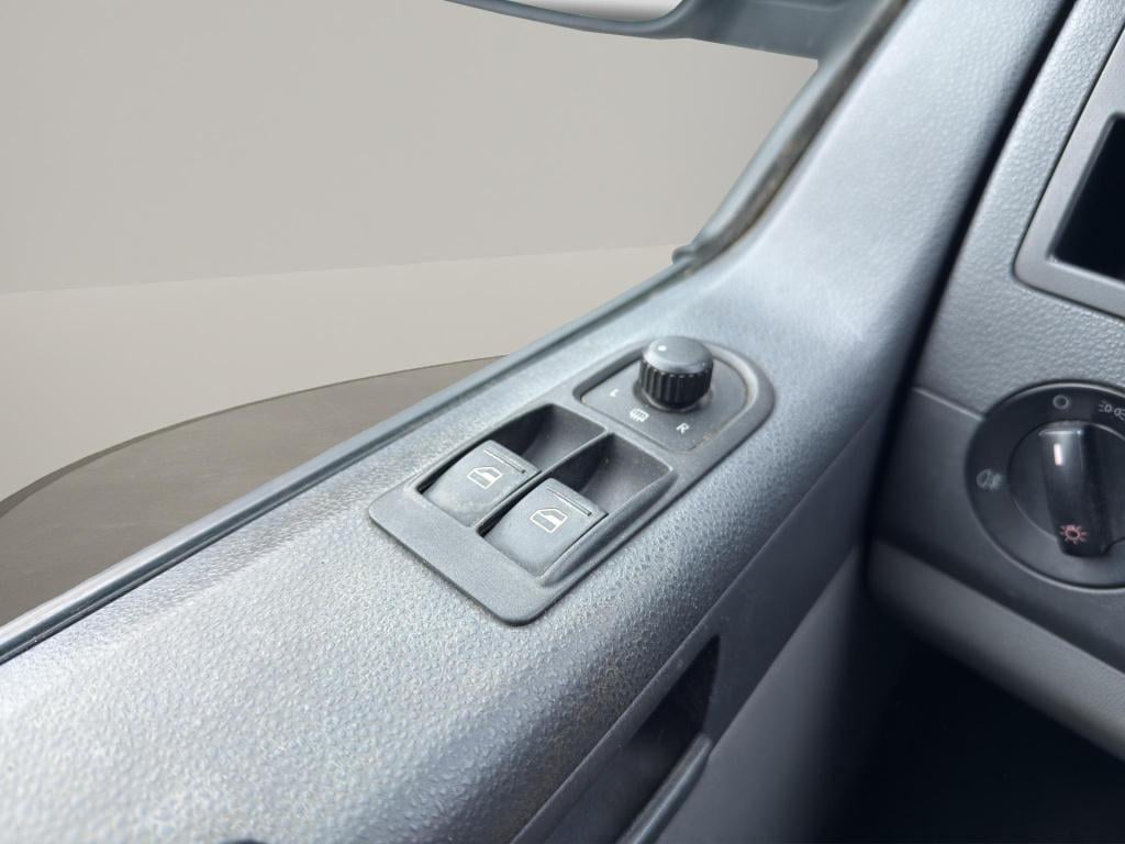 Volkswagen Transporter 2.5 tdi 340 budgetline dc l2 airco