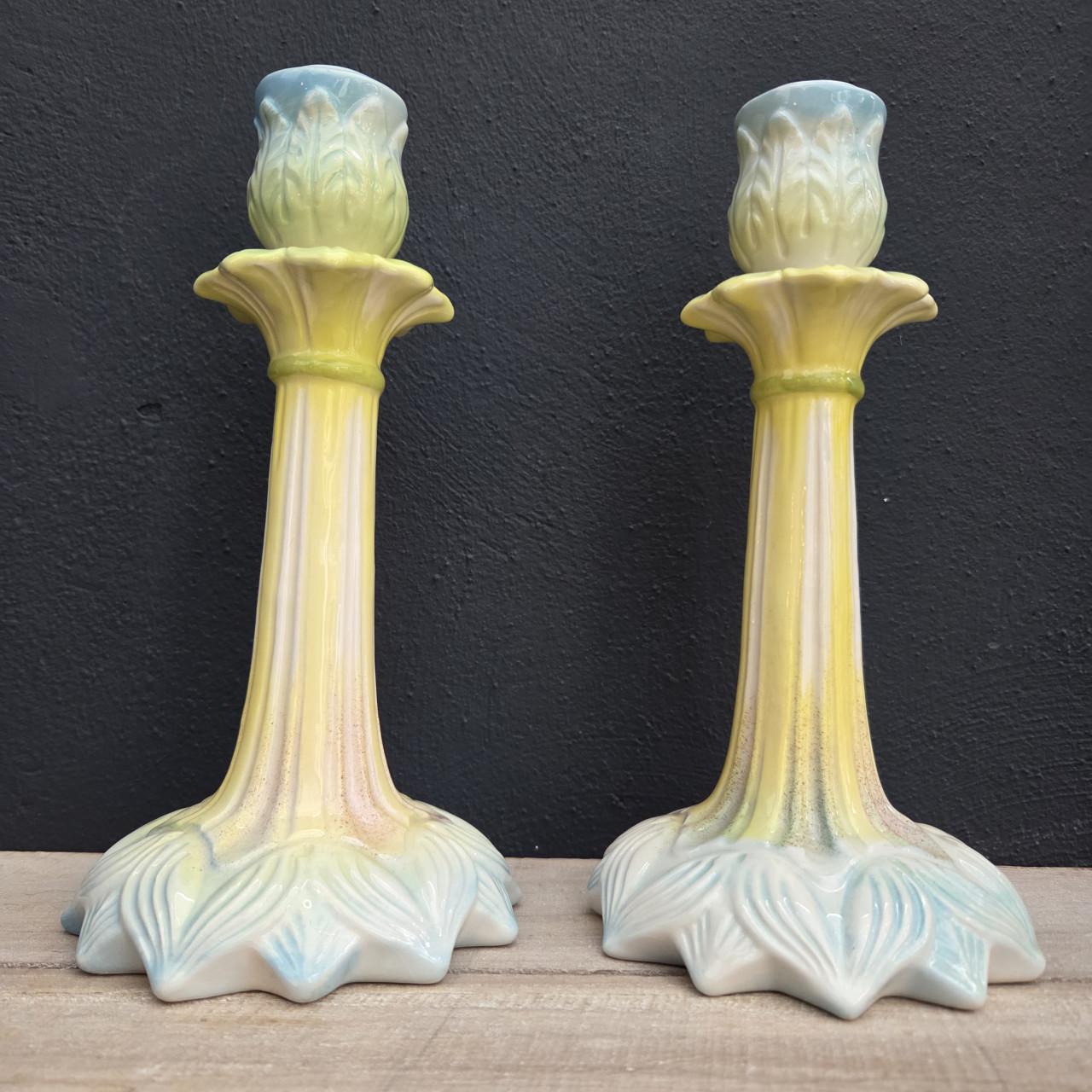 Stel art Nouveau barbotine kandelaars van Bordallo Pinheiro