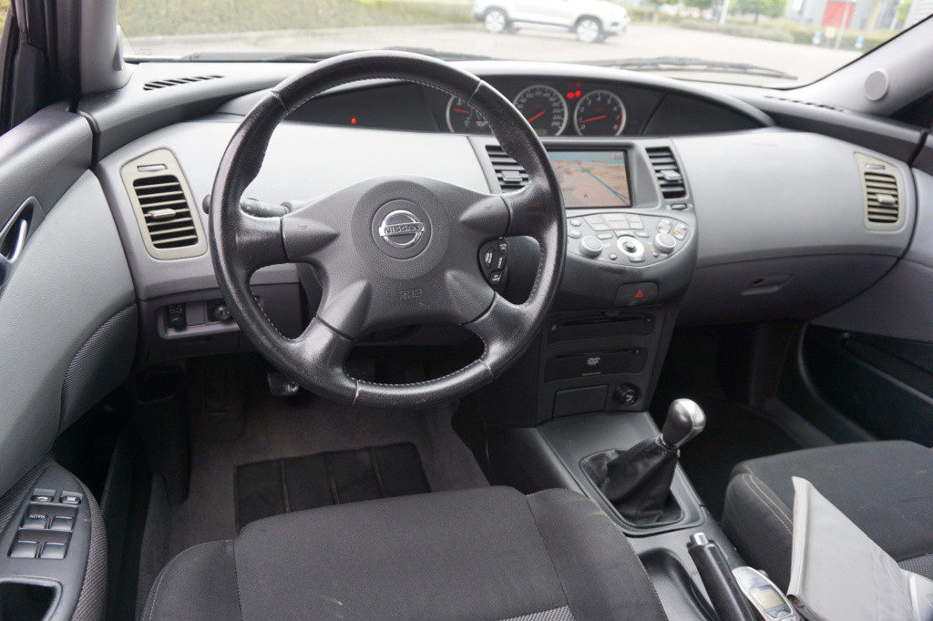 Nissan Primera estate 1.8 tekna airco / navi / elektr. ramen / camera / nap