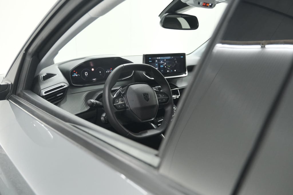Peugeot 208 puretech 100 allure | 360 camera | apple carplay | dodehoekdete