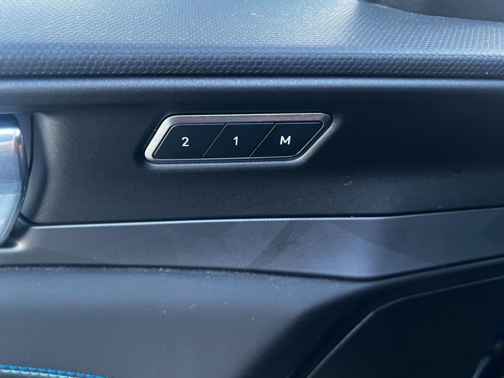 Lynk & Co 01 1.5 phev 261pk/facelift my23/360 camera/panodak enz..