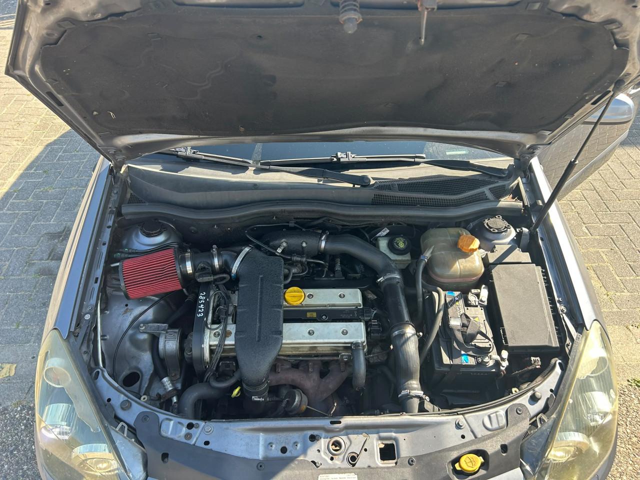 Opel Astra 2.0 T Sport | 245 PK | Nieuw Motorblok | Bi-xenon | CarPlay