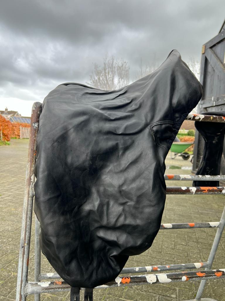 KN Allegro dressuurzadel