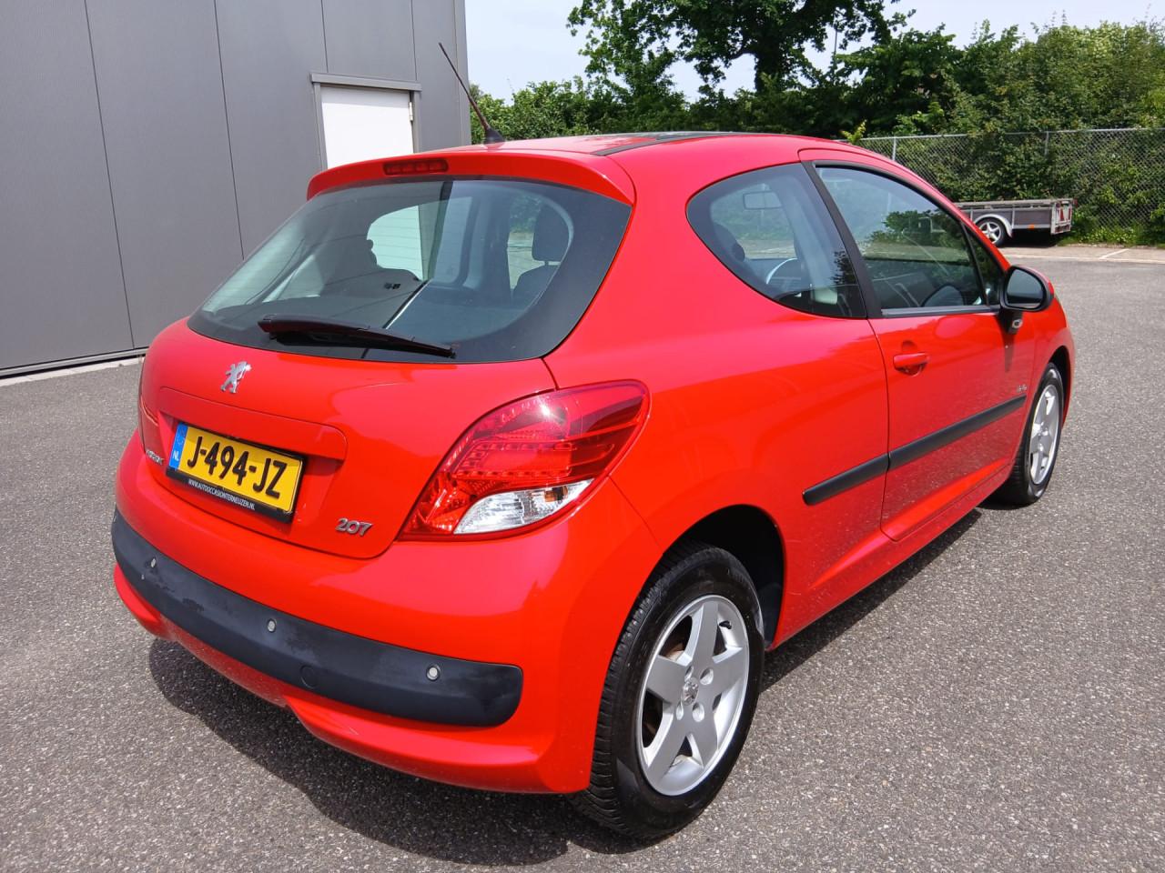 Peugeot 207 1.4 VTi Access