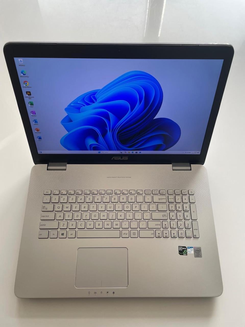 Asus gamelaptop met nieuwe accu