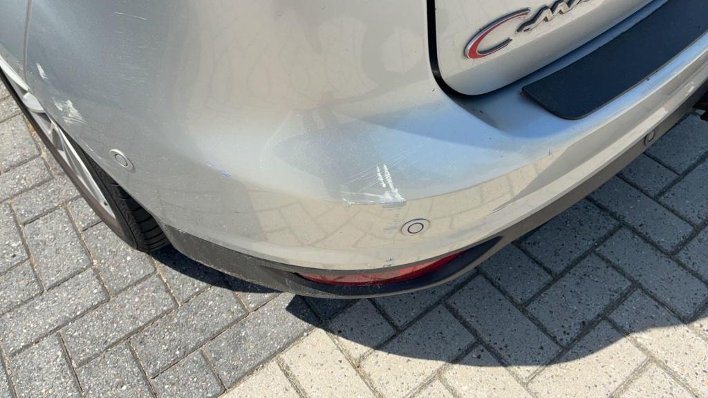 Ford C-max 1.0 titanium