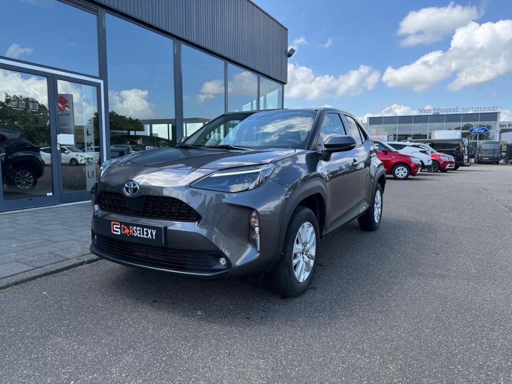 Toyota Yaris Cross 1.5 hybrid business