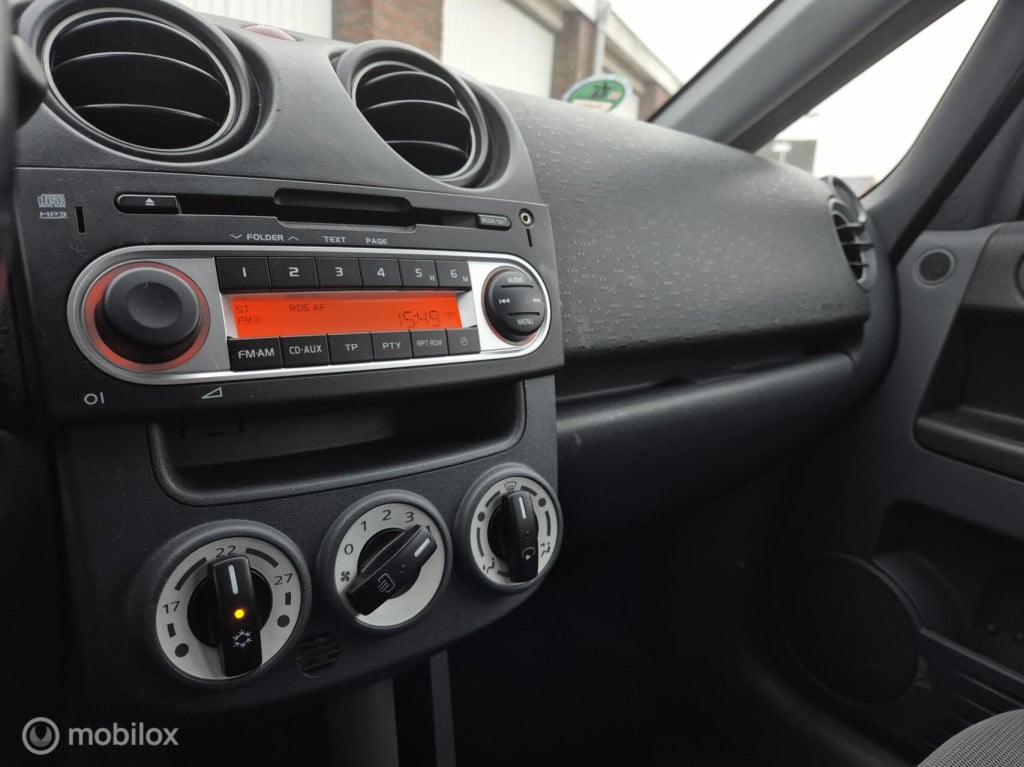 Mitsubishi Colt 1.3 invite / origineel nederlands / airco / cruisecontrol