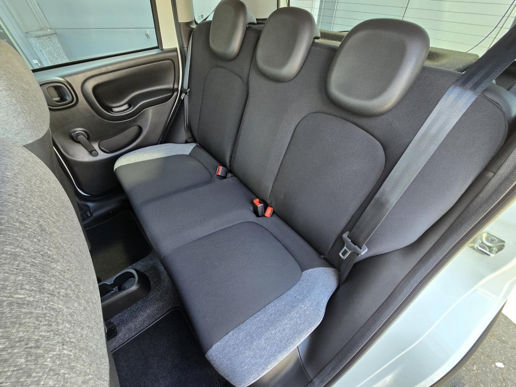 Fiat Panda 1.0 hybrid city life slechts 2895 km!!