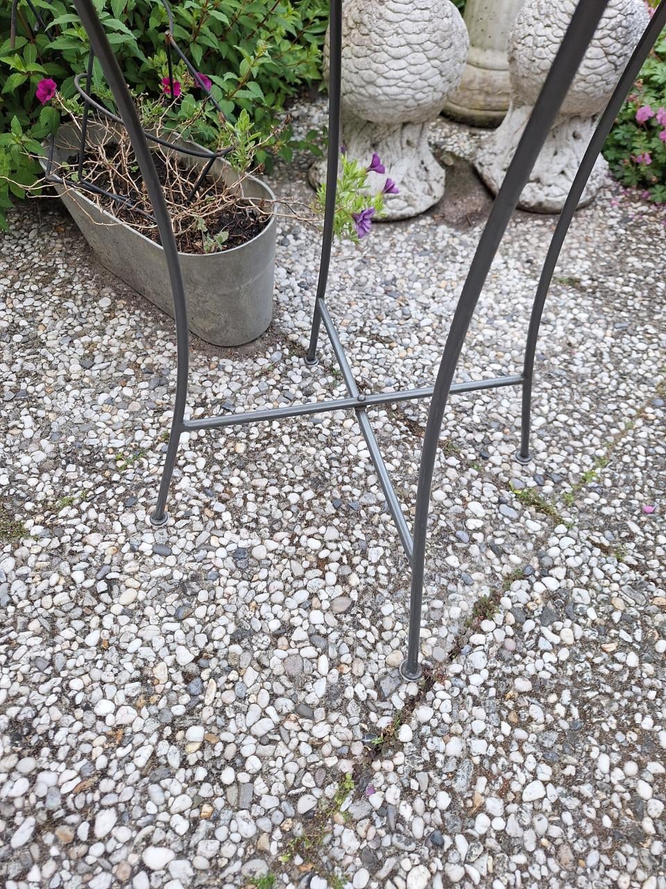 2 decoratieve tafeltjes