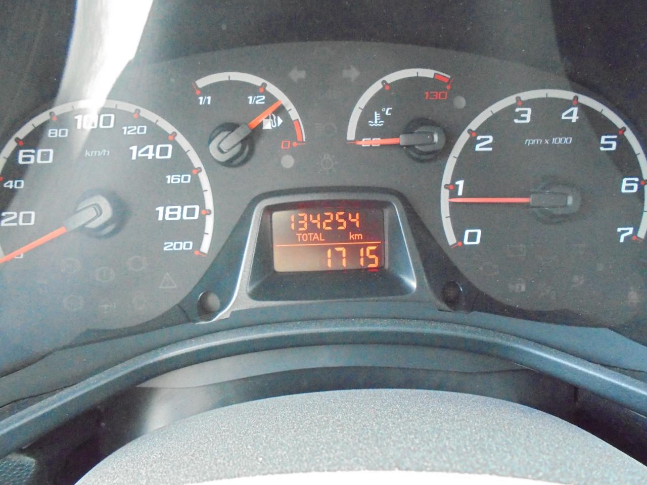 Ka 1.2 Trend trendy interieur slechts 134.254 Km Apk  nieuw bij aflevering