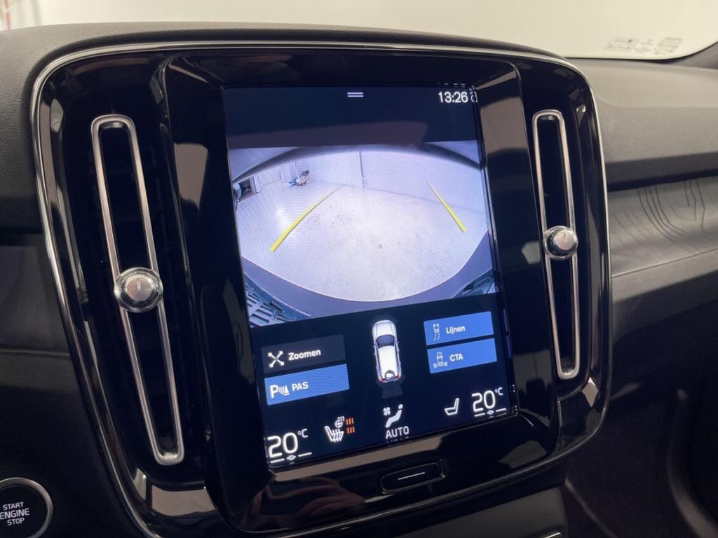 Volvo XC40 1.5 t4 plug-in hybrid ultimate dark | autopilot | harman/kardon 